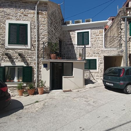 Apartman Oleandar Kaštela 外观 照片
