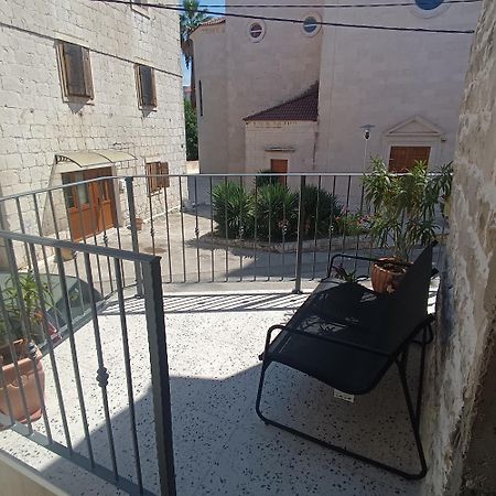 Apartman Oleandar Kaštela 外观 照片