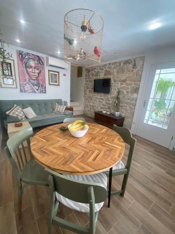 Apartman Oleandar Kaštela 外观 照片