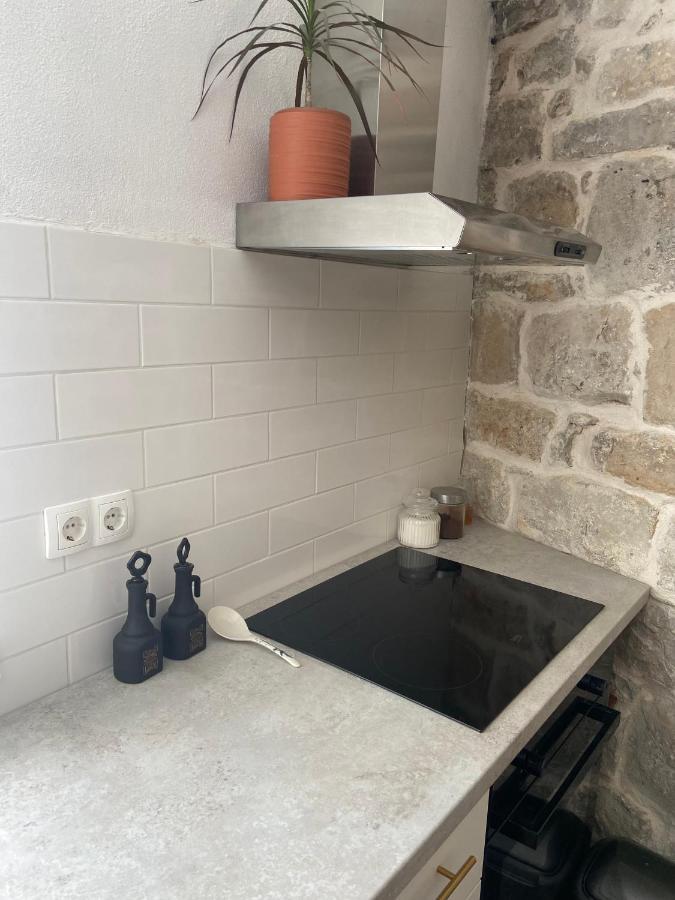 Apartman Oleandar Kaštela 外观 照片