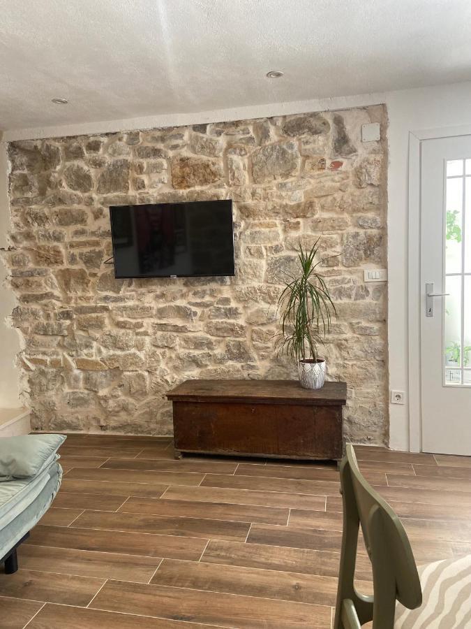 Apartman Oleandar Kaštela 外观 照片