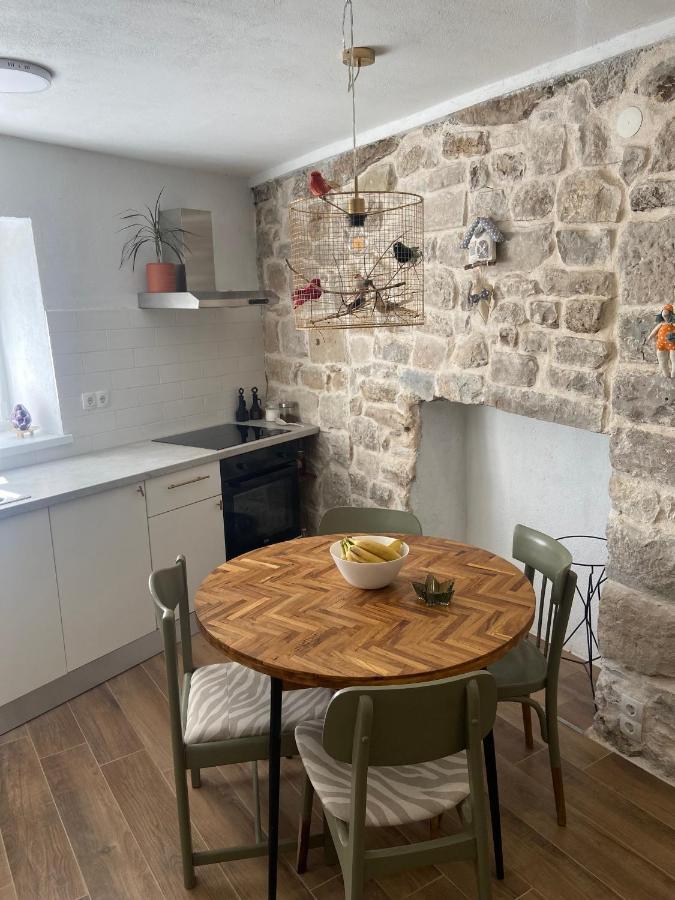 Apartman Oleandar Kaštela 外观 照片